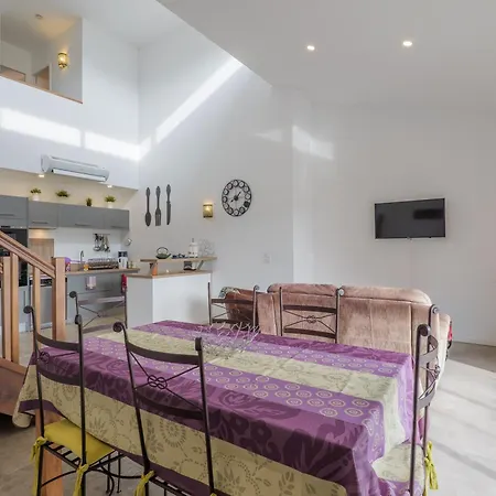 Espigoule Tatil Evi
